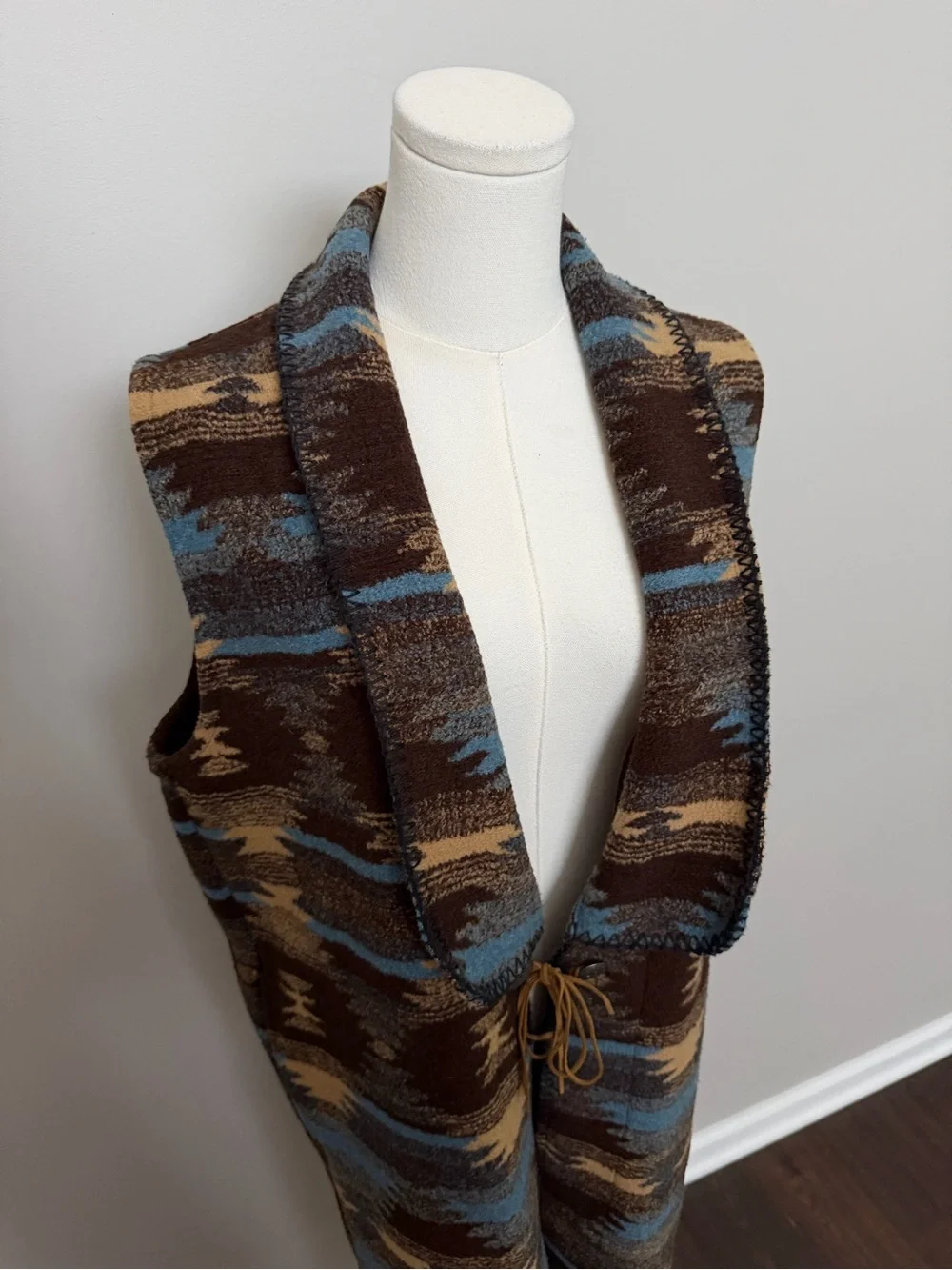 Vintage Mazmania Vest Fleece Long Coat Western Aztec Cowboy Rodeo Brown Blue USA